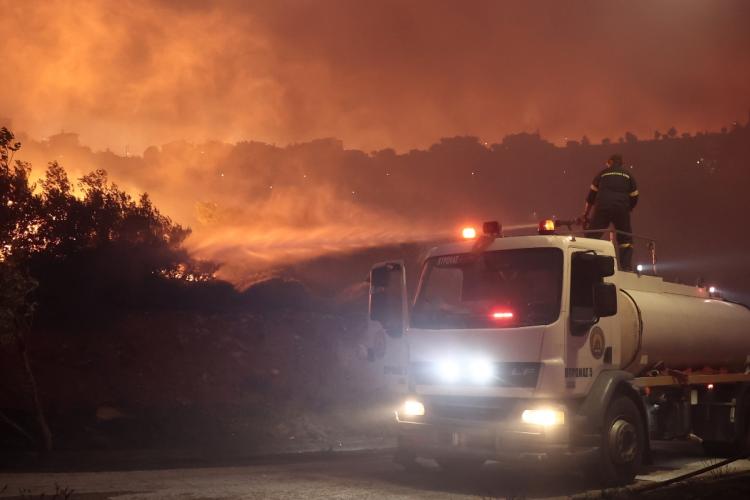 Συνδρομή της Περιφέρειας Αττικής στο έργο της Πυροσβεστικής Υπηρεσίας