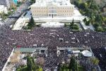 Μεγαλειώδεις οι συγκεντρώσεις σε όλη τη χώρα για τα θύματα των Τεμπών